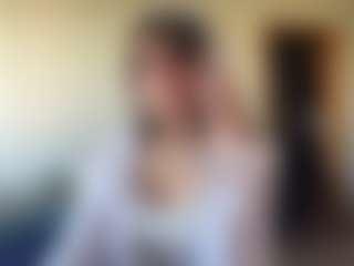 EloiseAhart's Live Sex Cam Show