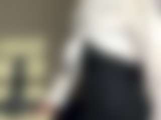 Live cam show with EloiseAhart - Thin on livesuperchat.net