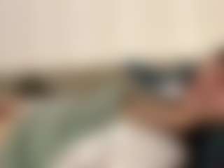 EloiseAhart's Live Sex Cam Show