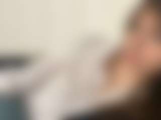 Live cam show with EloiseAhart - Normal on Camsoda