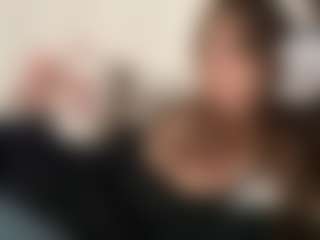 Live cam show with EloiseAhart - Ass Clapping on Mixed Magazine Live