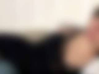 Live cam show with EloiseAhart - Lean on Dolls Live