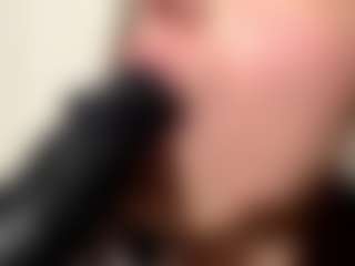 Live cam show with EloiseAhart - Green Eyes on Camsoda