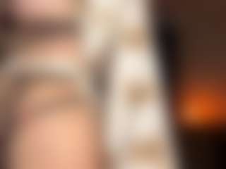 EloiseAhart's Live Sex Cam Show