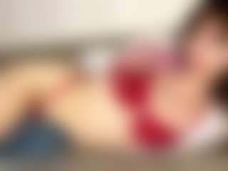Live cam show with EloiseAhart - Green Eyes on sexylive.show