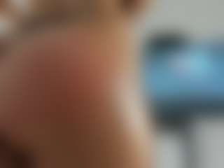 gigii79's Live Sex Cam Show