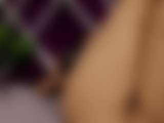 gigii79's Live Sex Cam Show