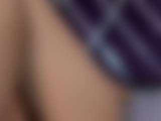 gigii79's Live Sex Cam Show
