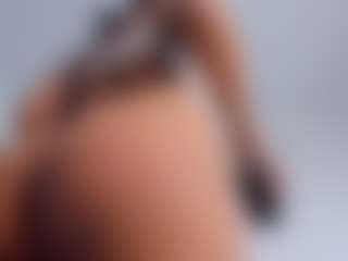 gigii79's Live Sex Cam Show