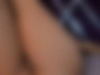 gigii79's Live Sex Cam Show