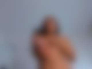 gigii79's Live Sex Cam Show