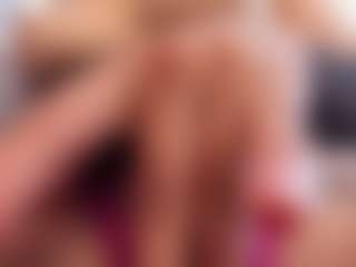 gigii79's Live Sex Cam Show