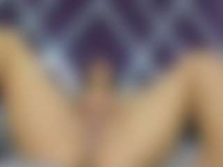 gigii79's Live Sex Cam Show