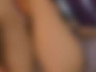 gigii79's Live Sex Cam Show