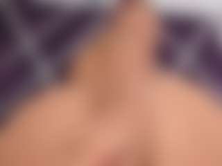 gigii79's Live Sex Cam Show