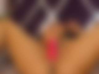 Live cam show with gigii79 - Facial on livesuperchat.net