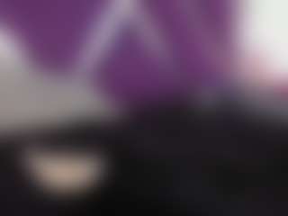 Live cam show with gigii79 - Spank Red Hair on Mixed Magazine Live