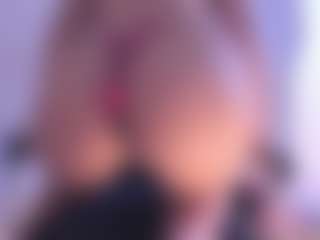 Live cam show with gigii79 - Camel Toe on Streamer API