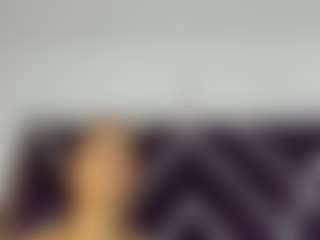 Live cam show with gigii79 - Tease Red Hair on Camsoda