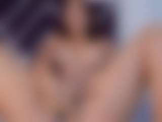 gigii79's Live Sex Cam Show