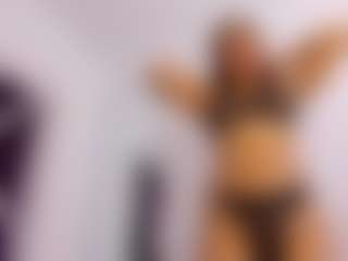 Live cam show with gigii79 - Privateshow on mypornchat.com