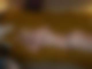 Live cam show with HelloKitty054 - Teen (18+) on Camsoda