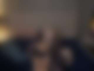 Live cam show with HelloKitty054 - Teen (18+) on Camsoda