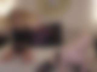 Live cam show with HelloKitty054 - Tease on CamwithHer