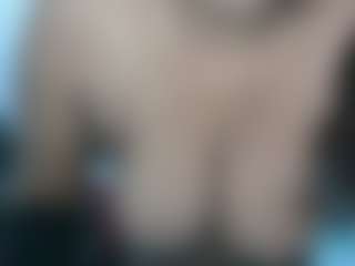 Live cam show with hungrymilf69 - Strip on sexylive.show