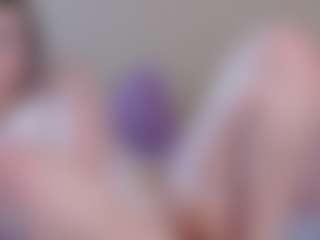 icebabydoll's Live Sex Cam Show