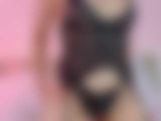 Live cam show with icebabydoll - Flashing on Mixed Magazine Live