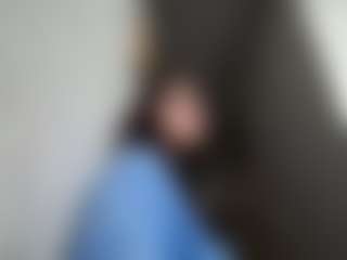 Live cam show with JolandaHoneycott - New Small Tits on CamwithHer