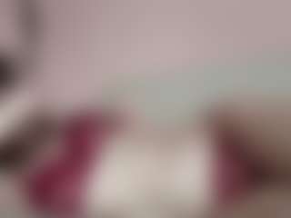 Live cam show with JonnieGura - Threesome on Milfs Live