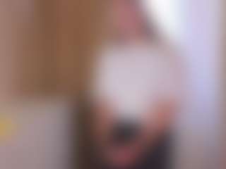 Live cam show with LaelSosnowski - New Sexwebcam on Camsoda.co