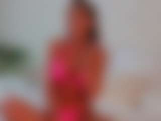 MaiaJoy's Live Sex Cam Show