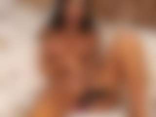 MaiaJoy's Live Sex Cam Show
