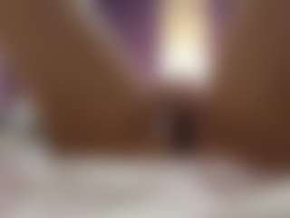 Live cam show with Alma - College on Camsoda