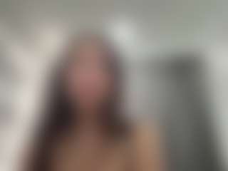 Live cam show with Alma - Smoking on Camming Site