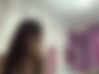 Alma's Live Sex Cam Show