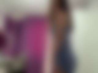 Live cam show with Alma - Fingering on PervPlay.com