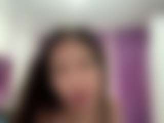 Live cam show with Alma - Fingering on friskycurves.com