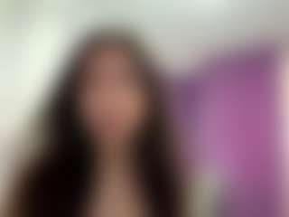 Live cam show with Alma - Erotic Dance on xDating