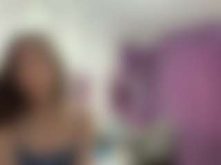Alma's Live Sex Cam Show