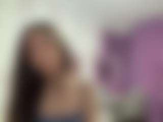 Alma's Live Sex Cam Show