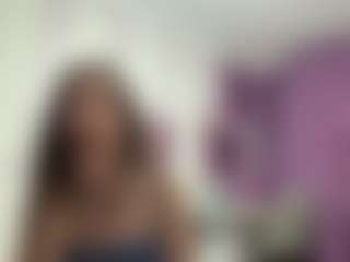 Alma's Live Sex Cam Show