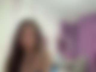 Live cam show with Alma - Brown Eyes on sexytreat.net