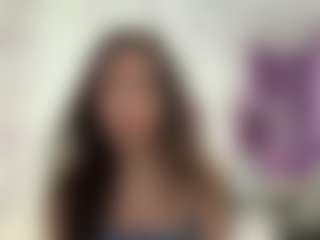 Alma's Live Sex Cam Show