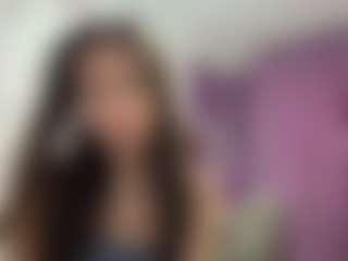 Alma's Live Sex Cam Show