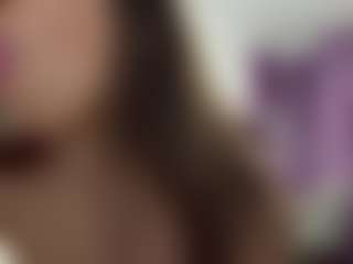 Alma's Live Sex Cam Show