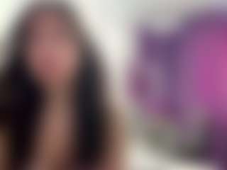 Live cam show with Alma - Small Tits Brown Hair on CamSodaAdn
